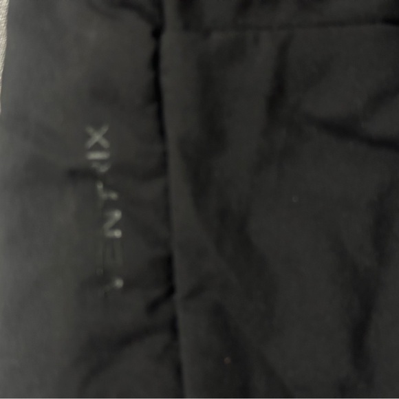 The North Face Black and Purple Women's Jacket Vinny Ventrix Anorak - Picture 5 of 5